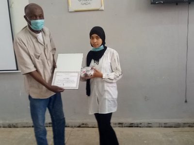 تكريم الطلبة الأوائل وصاحبة أكبر معدل في الموسم الدراسي 2020–2021