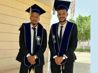 تخرج الطالبين عبد السلام بالميلود مع صديقه مختار بن مالك — 2026/06/21